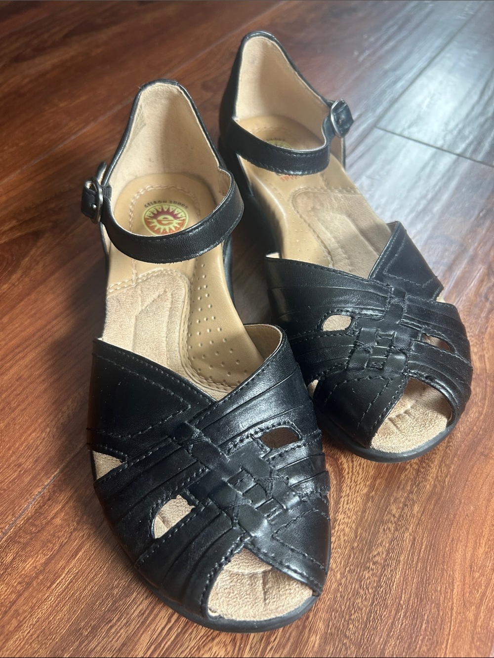 Earth Spirit Black Womens Leather Mary Jane Sandals